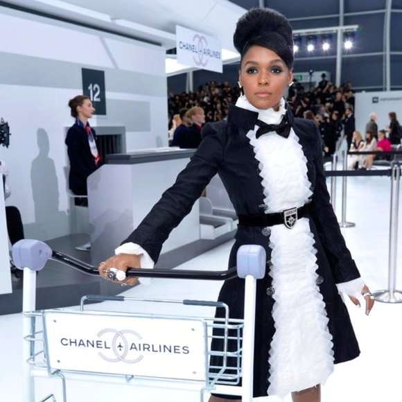 Its Meee, Minty! 😎 (AnnaBella)~ Your Posher, Seller and Buyer - Picture 9 of 14